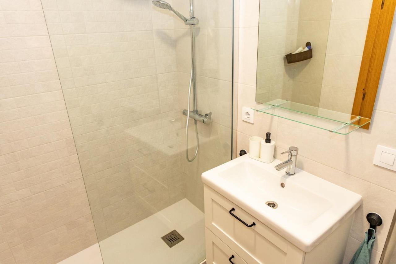 Apartamento Sereno 3 - Piscina, Garaje, Terraza Y Playa Los Canos De Meca Kültér fotó