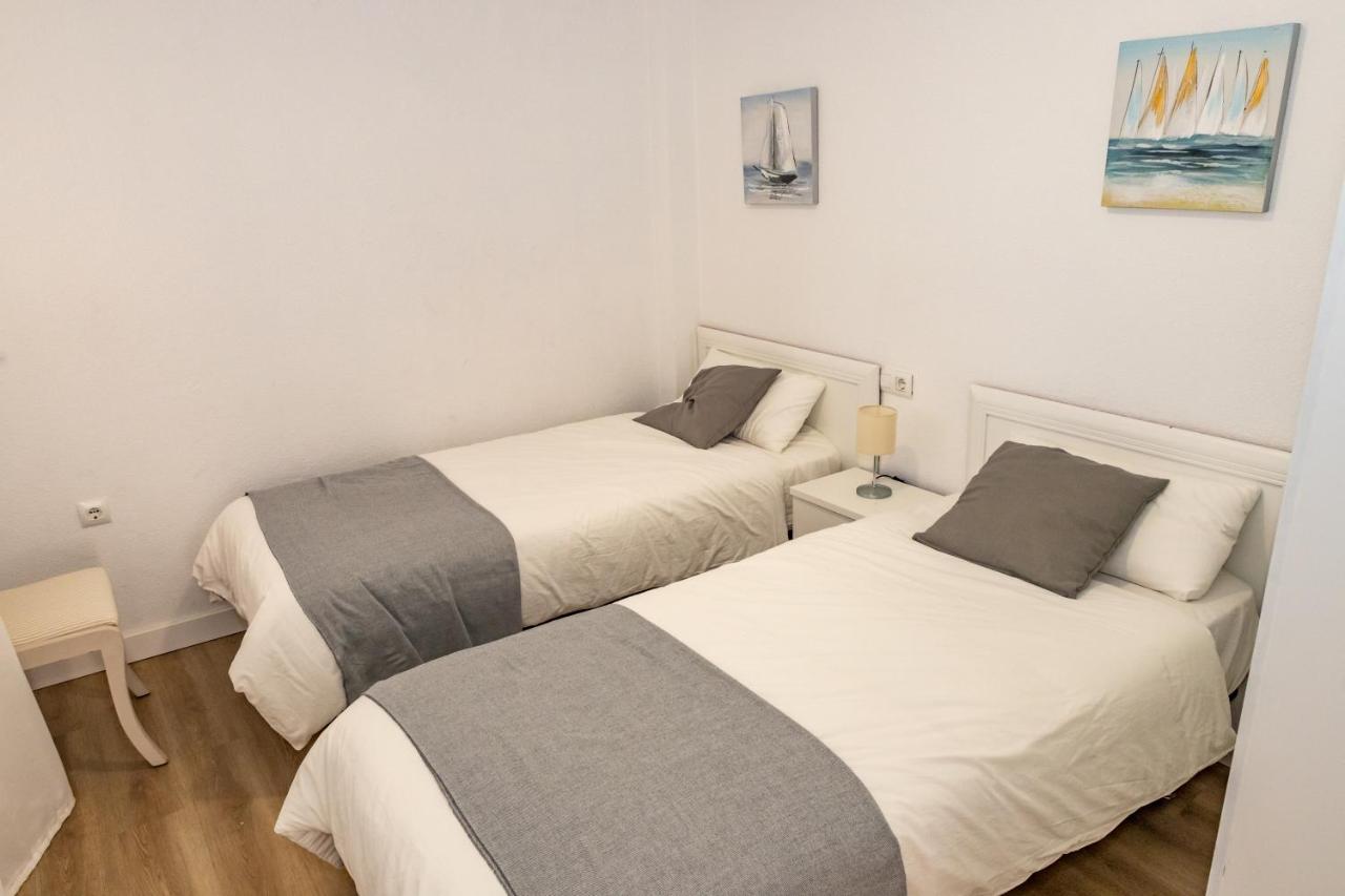 Apartamento Sereno 3 - Piscina, Garaje, Terraza Y Playa Los Canos De Meca Kültér fotó