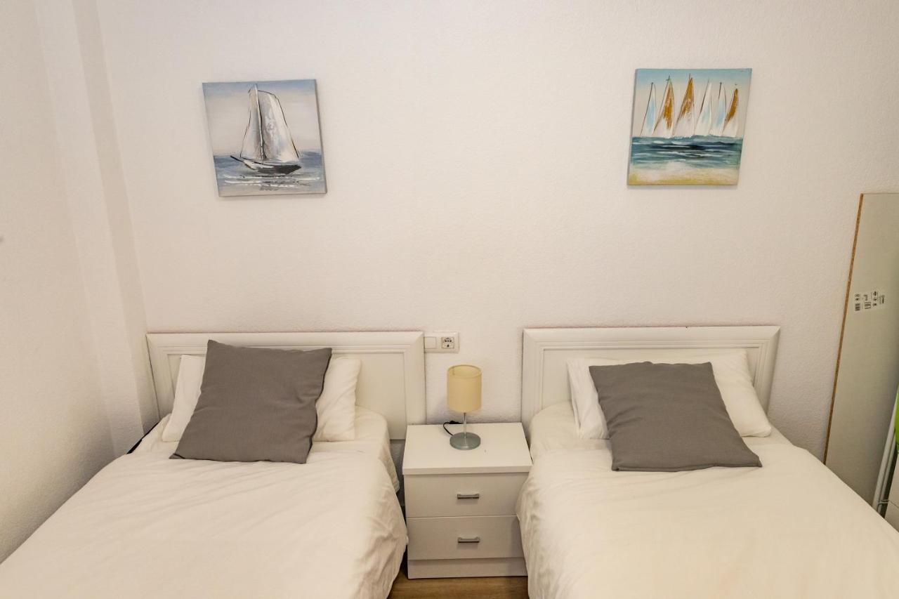 Apartamento Sereno 3 - Piscina, Garaje, Terraza Y Playa Los Canos De Meca Kültér fotó