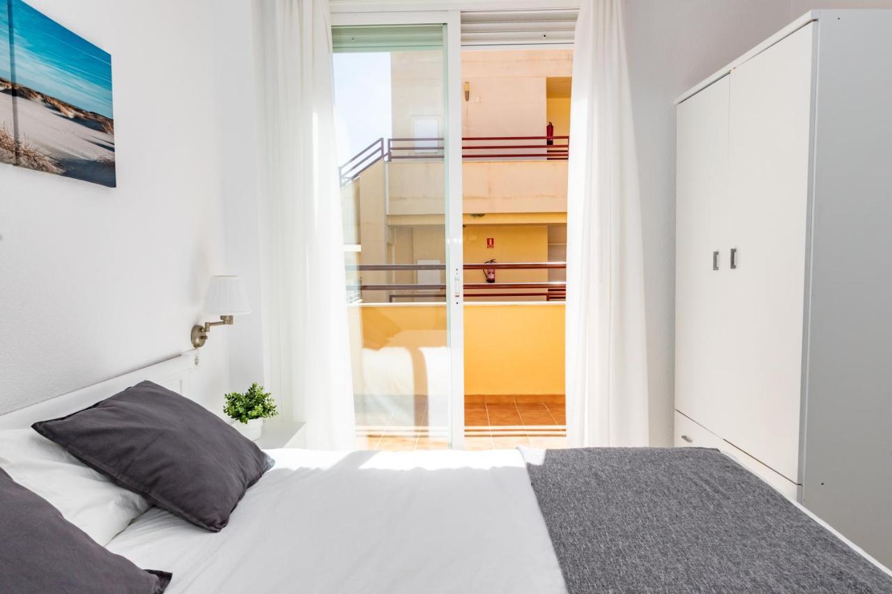 Apartamento Sereno 3 - Piscina, Garaje, Terraza Y Playa Los Canos De Meca Kültér fotó