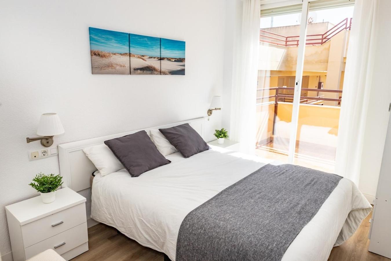 Apartamento Sereno 3 - Piscina, Garaje, Terraza Y Playa Los Canos De Meca Kültér fotó